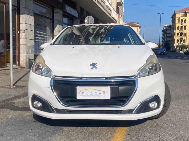 Peugeot 208 - 2