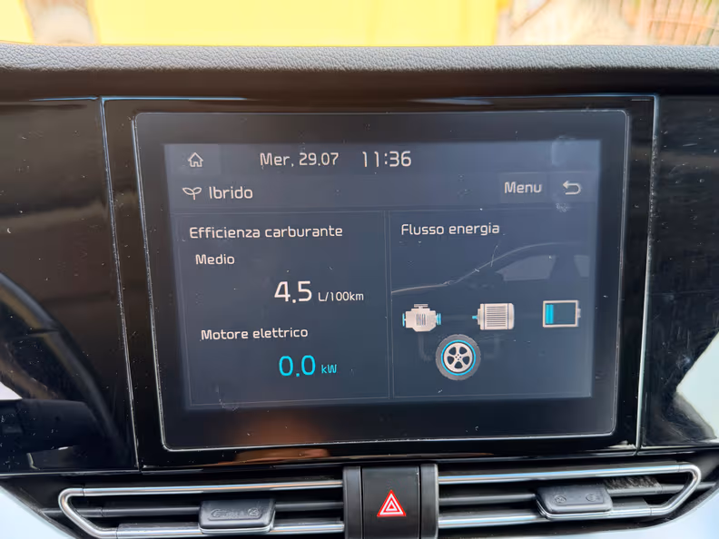Kia Niro - 38