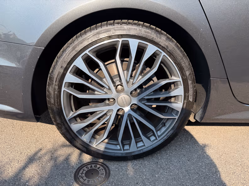 Audi A6 - 40