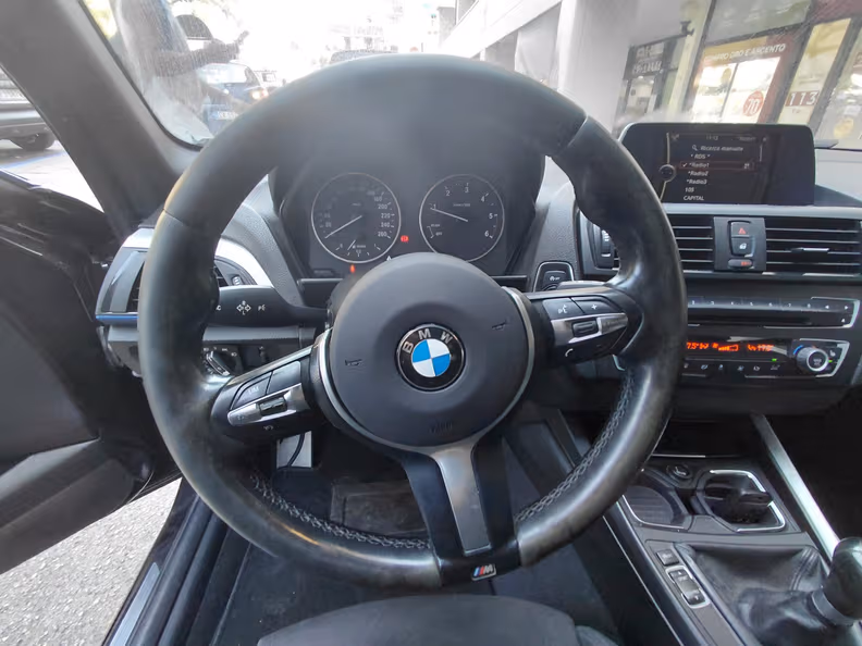 BMW Serie 1 - 21
