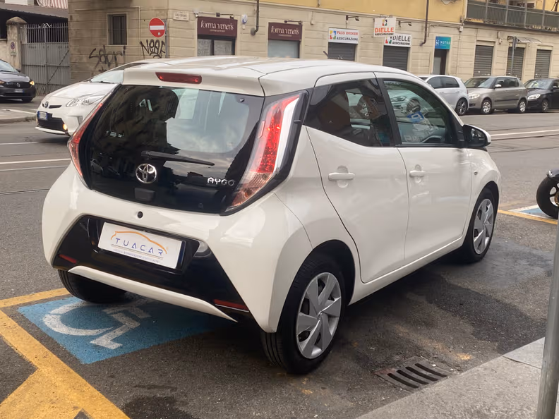 Toyota Aygo - 6