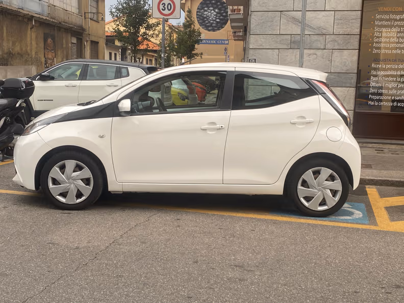 Toyota Aygo - 17