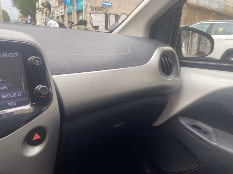 Toyota Aygo - 8