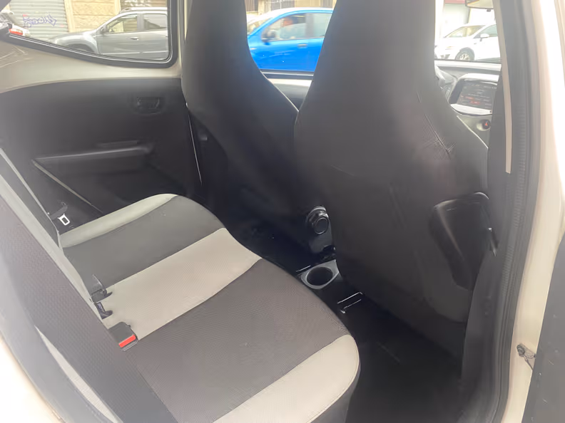 Toyota Aygo - 14