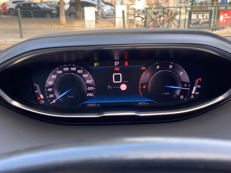 Peugeot 3008 - 11