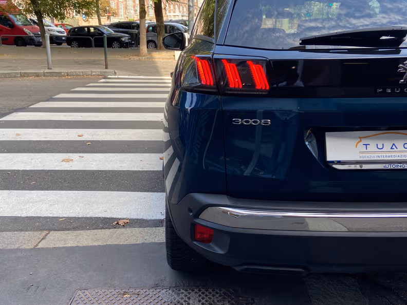 Peugeot 3008 - 16
