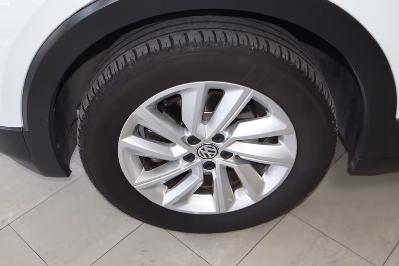 Volkswagen T-Cross - 16