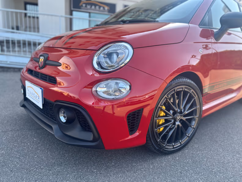 Abarth 695 - 8