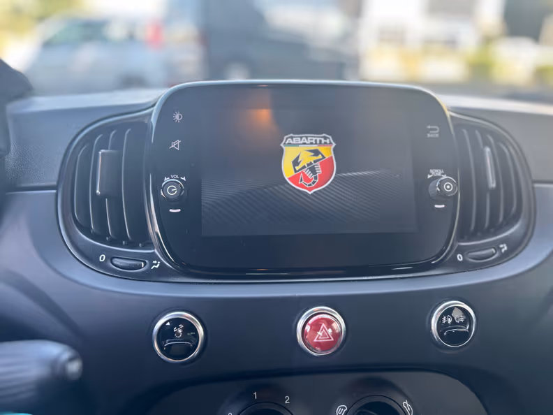 Abarth 695 - 18