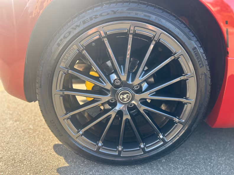 Abarth 695 - 28