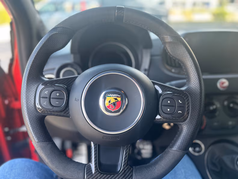 Abarth 695 - 12