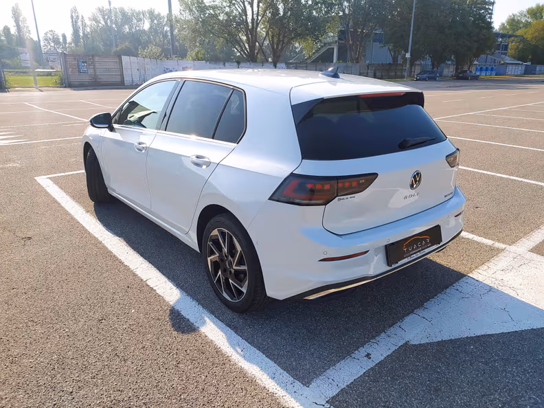 Volkswagen Golf - 19