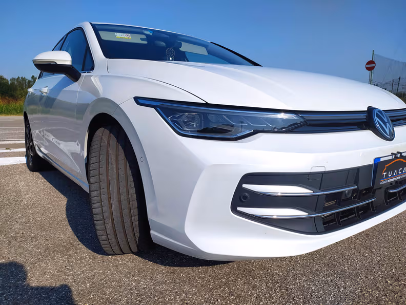 Volkswagen Golf - 17