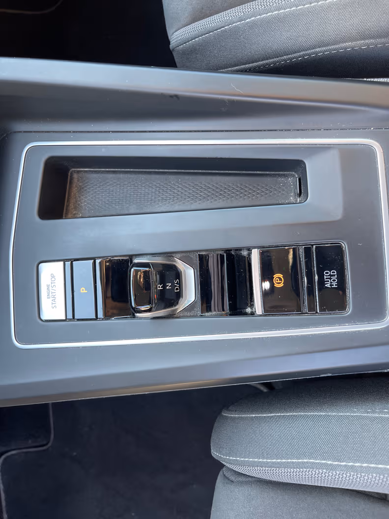 Volkswagen Golf - 20