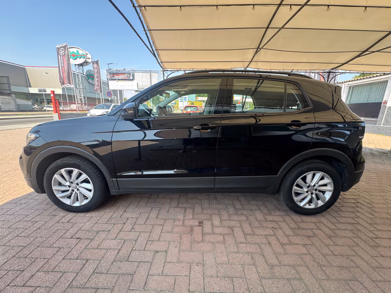 Volkswagen T-Cross - 18