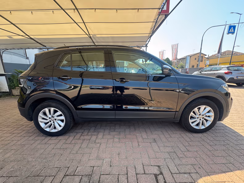 Volkswagen T-Cross - 19