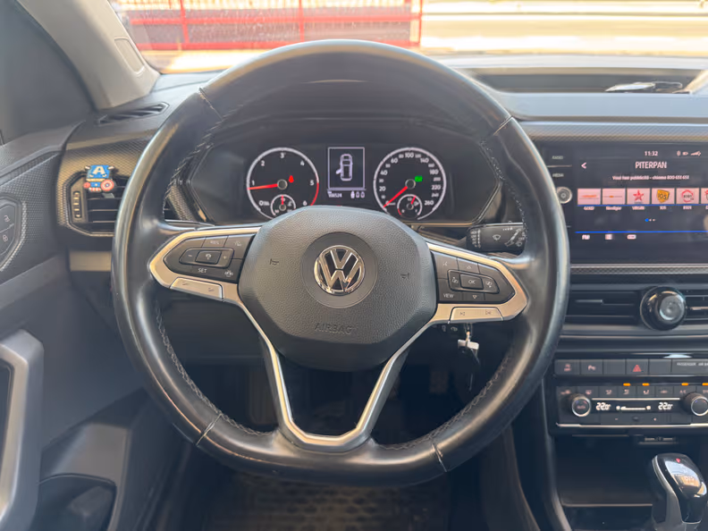 Volkswagen T-Cross - 23