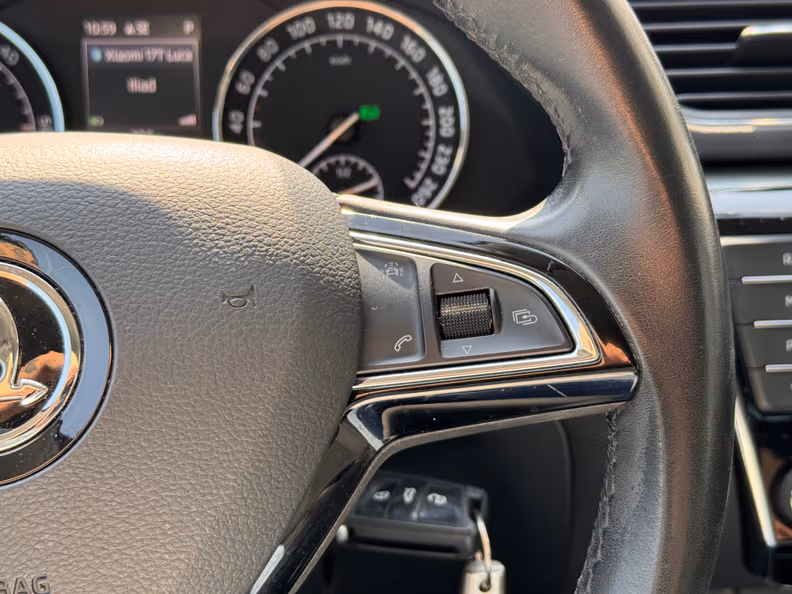 Škoda Superb - 13