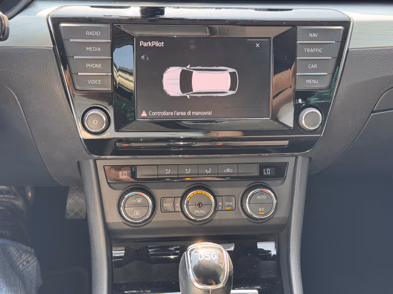 Škoda Superb - 18