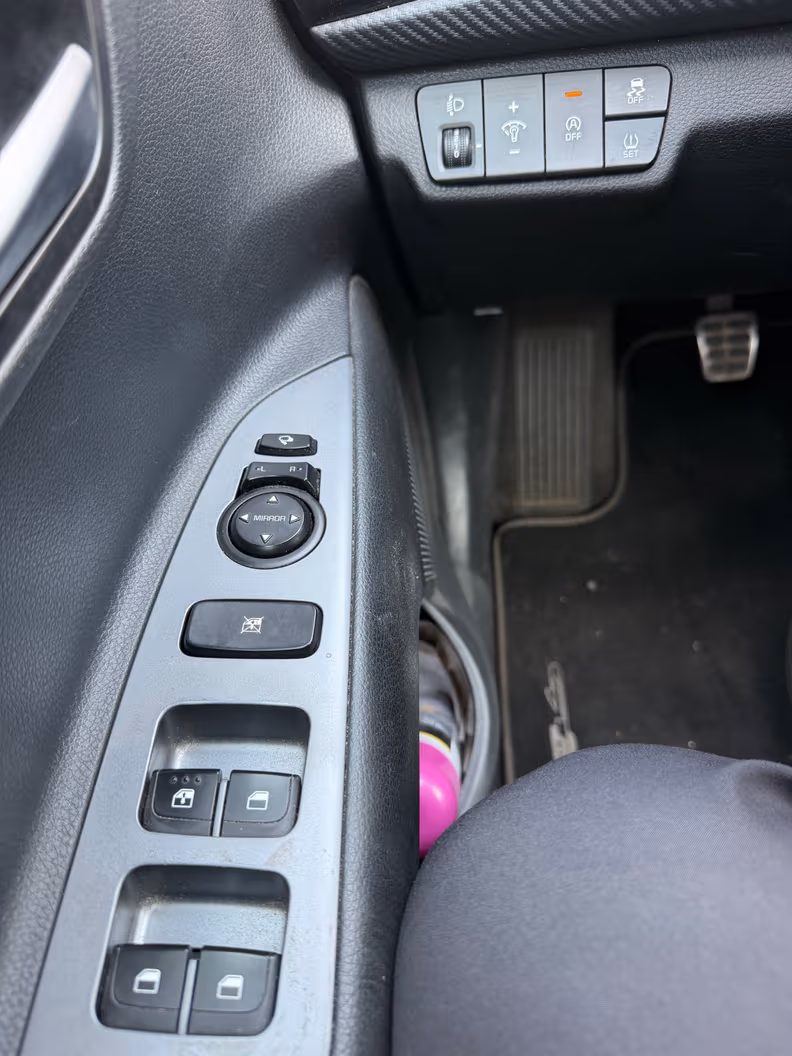 Kia Rio - 22
