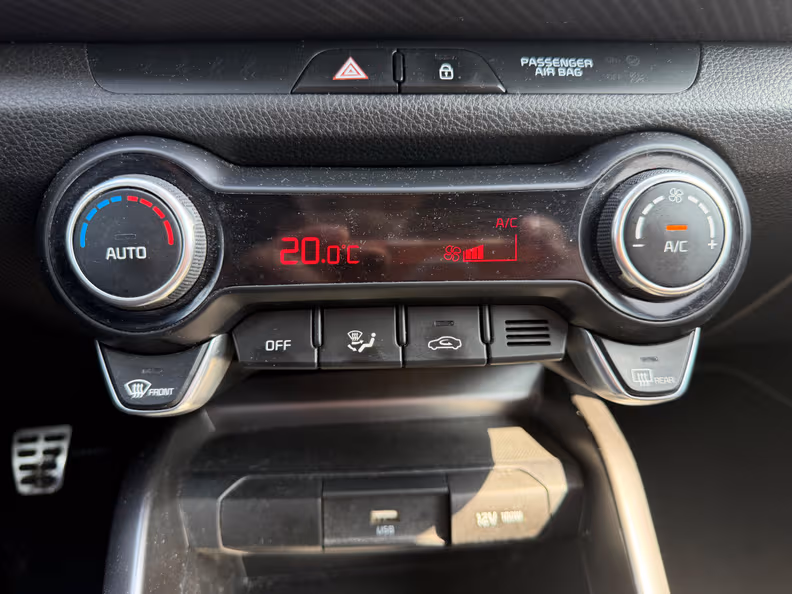Kia Rio - 20