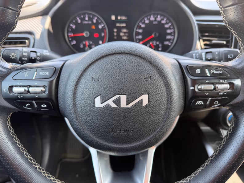 Kia Rio - 17