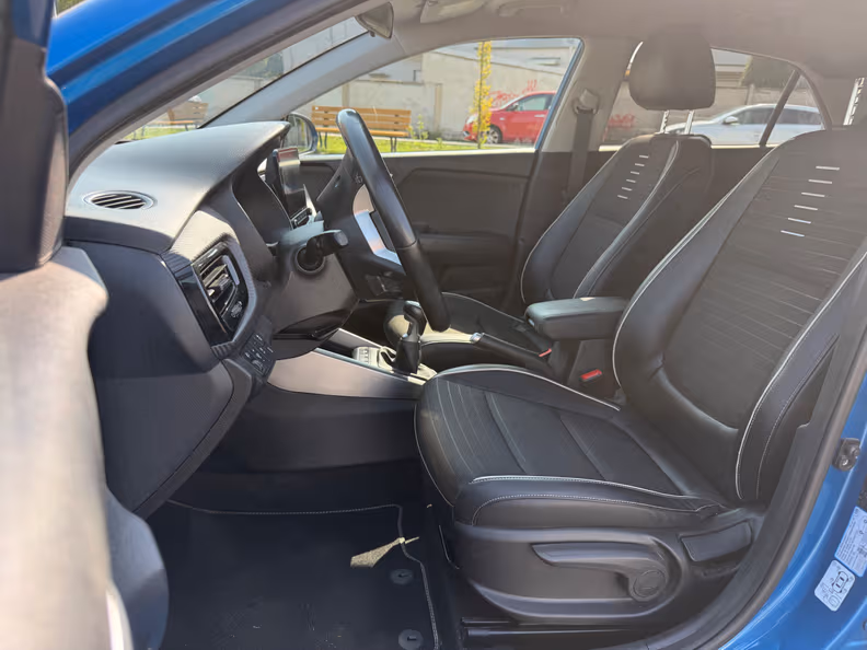 Kia Rio - 10