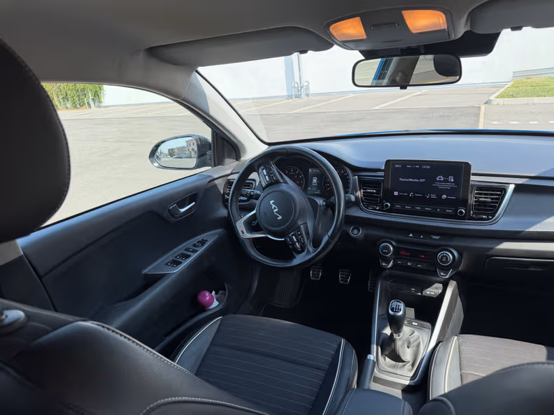 Kia Rio - 15