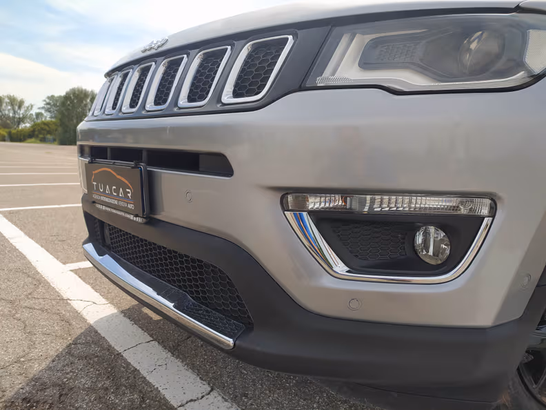 Jeep Compass - 16