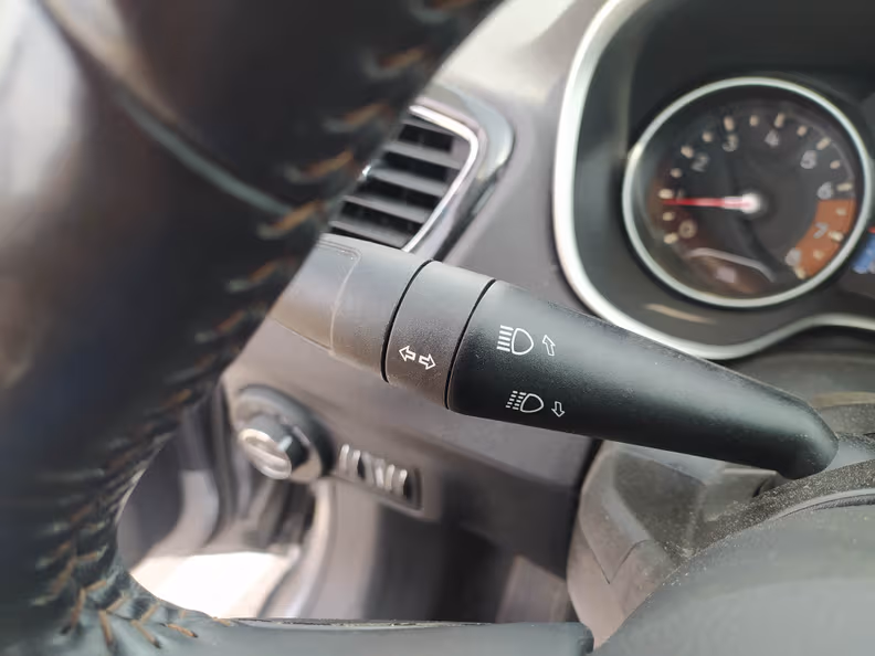 Jeep Compass - 58