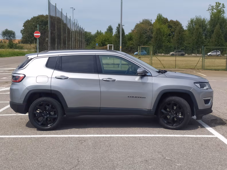 Jeep Compass - 20