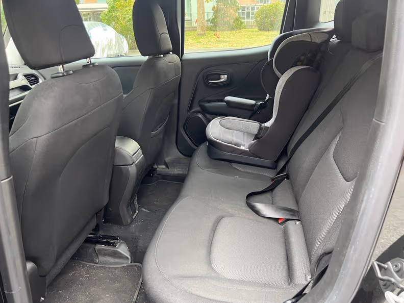Jeep Renegade - 18