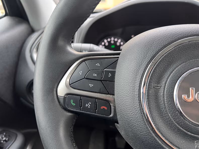 Jeep Renegade - 21