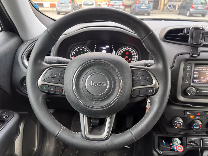 Jeep Renegade - 20