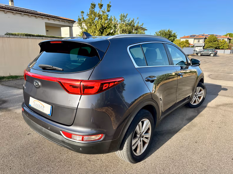 Kia Sportage - 4