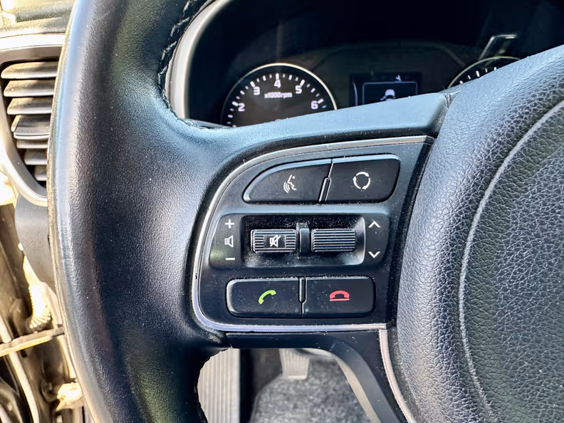 Kia Sportage - 12