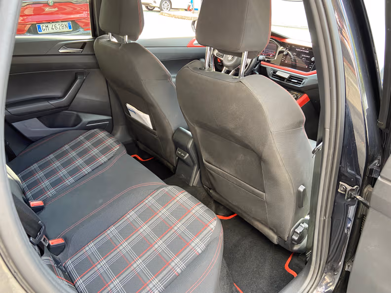 Volkswagen Polo - 28