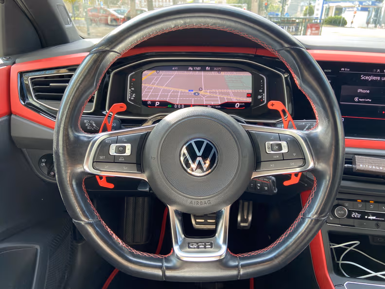 Volkswagen Polo - 10