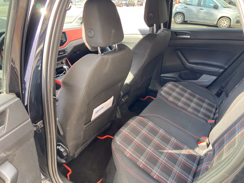 Volkswagen Polo - 26