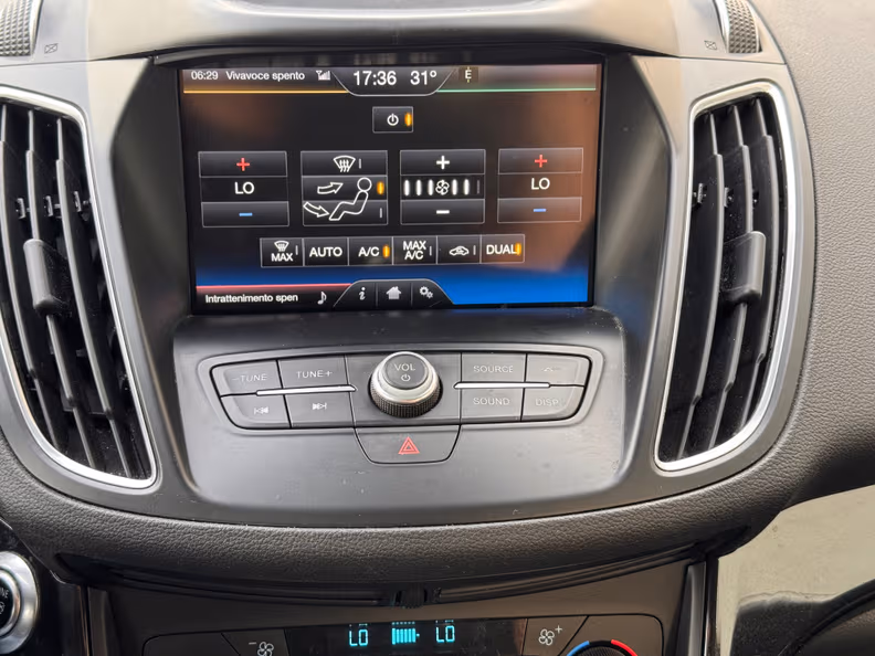 Ford C-Max Business - 17