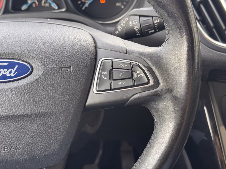 Ford C-Max Business - 11