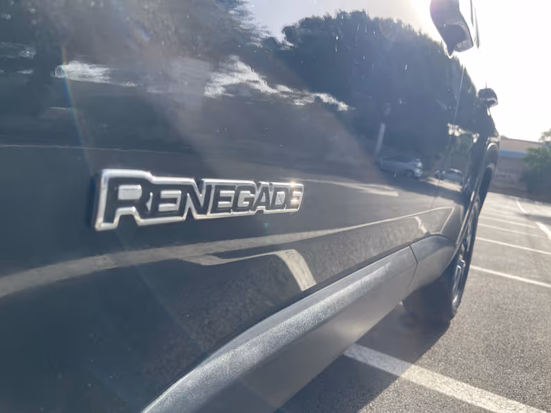 Jeep Renegade - 33