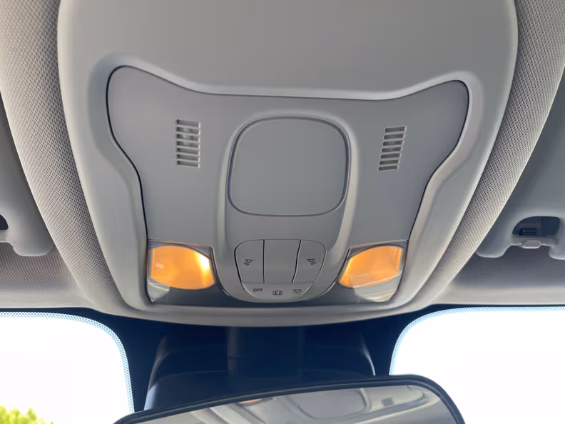 Jeep Renegade - 24