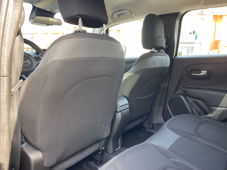 Jeep Renegade - 26
