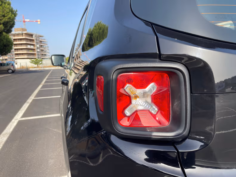 Jeep Renegade - 35