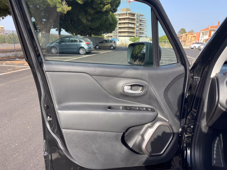 Jeep Renegade - 6