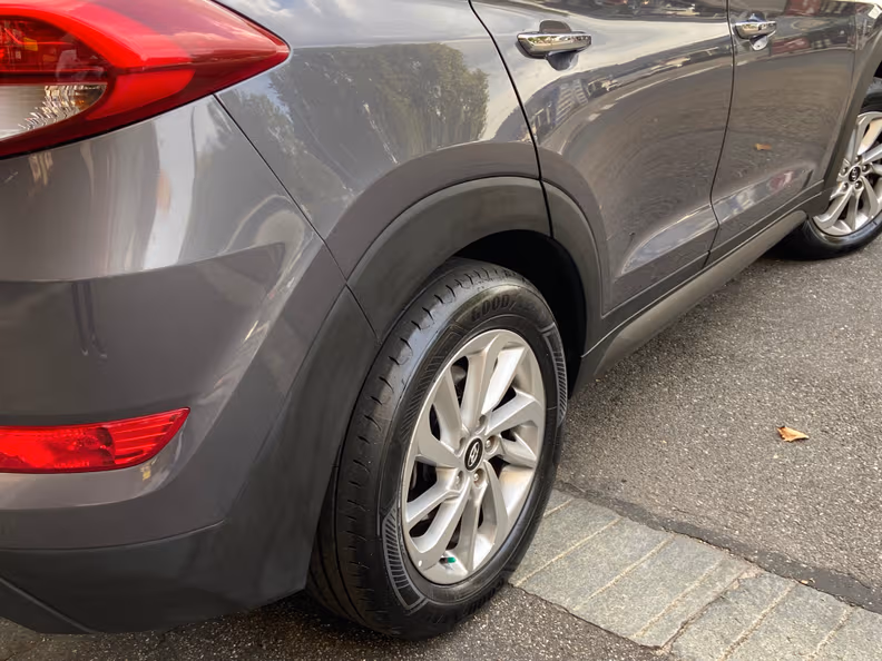 Hyundai Tucson - 19