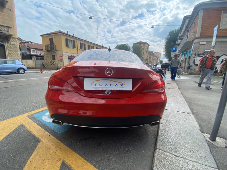 Mercedes-Benz CLA - 10