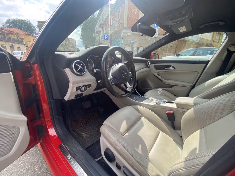 Mercedes-Benz CLA - 15