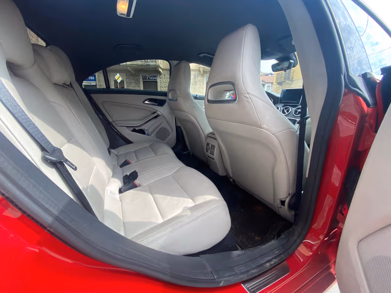 Mercedes-Benz CLA - 29